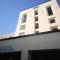Like Hotel