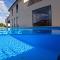 MarCante - designer, romantic pool view Suite
