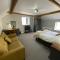 The Roade House Rooms