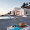 Sleeps8-Parking-Garden-Pool-SunSets-Barbeque