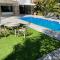 Costa Maresme Barcelona , Garden Guest House,Relax & Pool