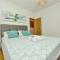 3 Bedroom Apartment Sleeps 6 - Private Garden