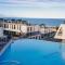 Iconic Sea Views Luxury Apartment