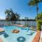 Panarama Waterview! Waterfront Luxury Holiday Heave in GC
