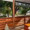 Pet Friendly Cottage With Waterviews