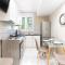 AIOLOS LUXURY alimos kalamaki market apartment 3 near the beach