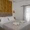 Auster House Santorini