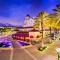 2BR Comfortable Downtown House Near Beach and More