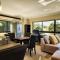 Luxury Self-Catering Apartment in Simbithi Eco-Estate, Golf Estate - No Loadshedding
