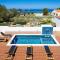 Villa Makisland With Sea View