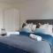 Samdel Dulwich Grove 3 Bed Apartment