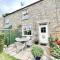 Impressive 3 bed cottage by the river in Stanhope