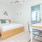 Girasole Apartments - Deluxe Queen Studio