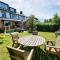 Stunning 4-Bedroom Family Home in Bramhall