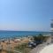 Breeze - Cozy Beachfront Lux Apartment - Listen Piano & the waves
