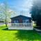 The Beak Lodge with Hot Tub