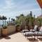 Portie Deluxe Suites by DA'HOME