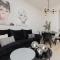 Fashionable City Center Apartment by Noclegi Renters