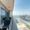 White Sage - Fendi Apartment With Full Palm Jumeirah View