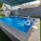 Homestay Temerloh with Private Pool Near Hospital 4 Bedroom 4 Aircond 10pax Free Wi-Fi Netflix