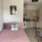 Small Beauty Studio
