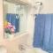 Quarto Nº8 LUMA - Central Praia