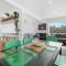 Moody's Beach Apartment