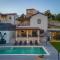 New Villa - Luxury Vacation