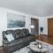 3 bedroom showstopper near Mayo Clinic