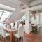 LUXURY CENTRAL PENTHOUSE WITH SAUNA, TERRACE, 250m2, 5BDRM, 3BTHRM