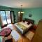 Private Terrace Room - Free Parking - Near Airport & Center