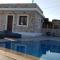 Double Bee Villa with private pool