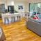 DELUXE Escape! Central, NEW & Spacious 3 Bed