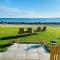 Sea Breeze Bed & Breakfast and RV Park