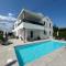 Haus Dalmatia with heated Pool