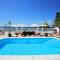 Villa Triana-Adults Only