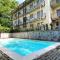 Apartment with swimming pool and lake view - Larihome A17