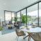 Lagos Deluxe 2 With Pool by Homing