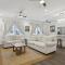 Vacation Rental in Old Town Bay St Louis Unit A