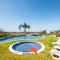 #080 Marina View Flat with Pool by Home Holidays