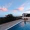Luxury Apartment Hator