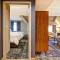 Four Points by Sheraton St. Catharines Niagara Suites
