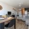 Apartment Les Huniers by Interhome