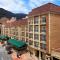 Hotel Windsor House Inn By GEH Suites