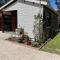 Maison de type chalet piscine collective hume