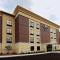 Homewood Suites by Hilton Cincinnati/Mason