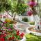 Ianos Apartments