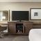 Hampton Inn and Suites New Orleans Convention Center - King Room Met Slaapbank - Niet Roken