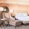 Hilton Phoenix Airport - Junior King Suite