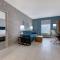 Home2 Suites by Hilton Orlando International Drive South - King Suite - Mobility Access/Non-Smoking